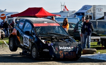 Autocross: Éreztem, hogy itt nagy a bibi!